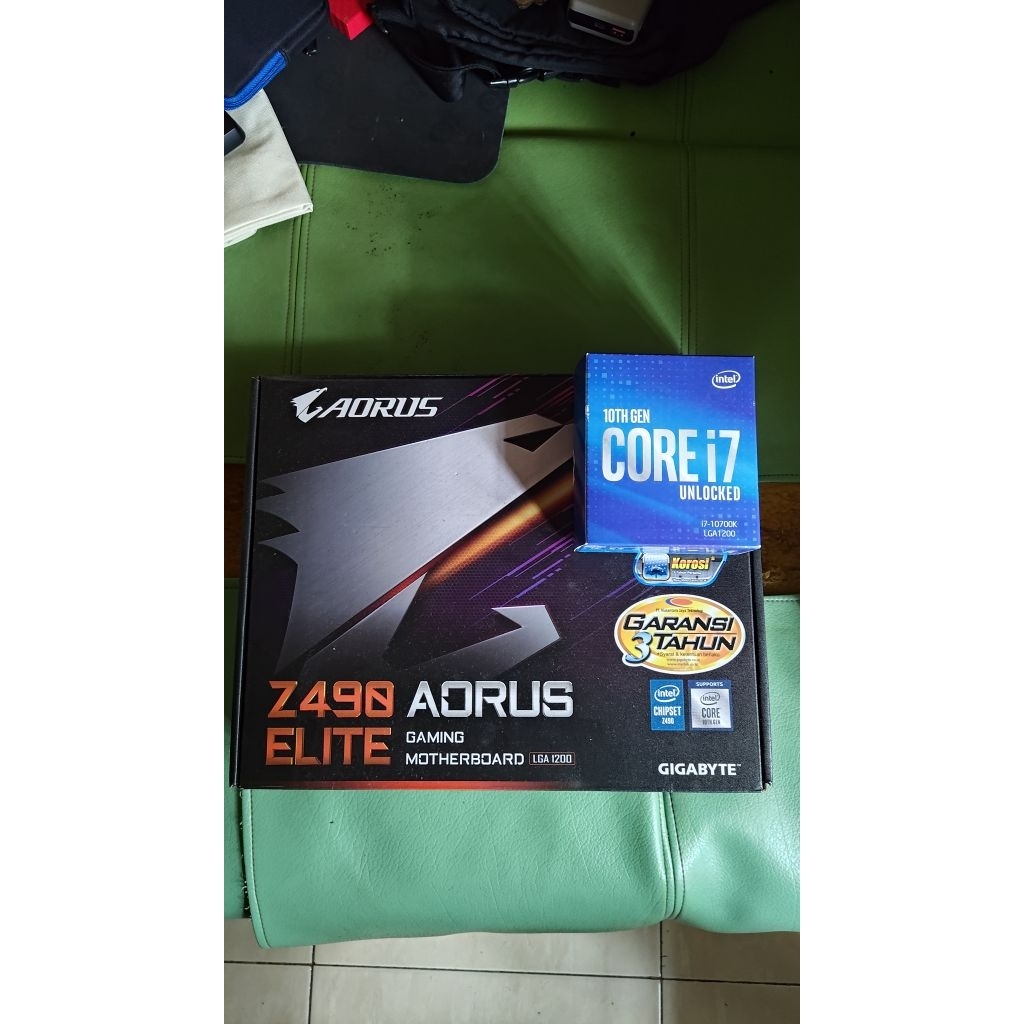 Processor Intel i7-10700K & Motherboard Gigabyte Z490 Aorus Elite