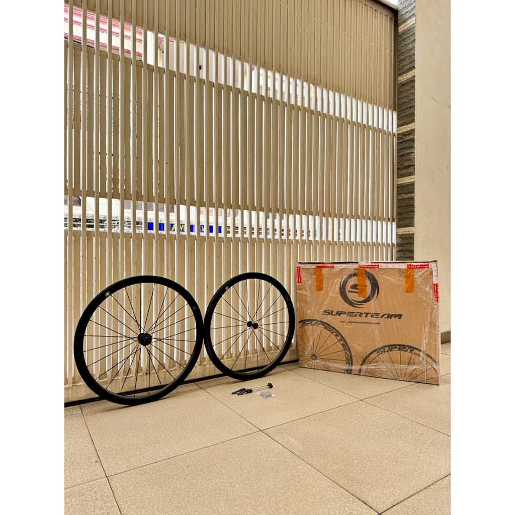 Wheelset Superteam Carbon 38mm