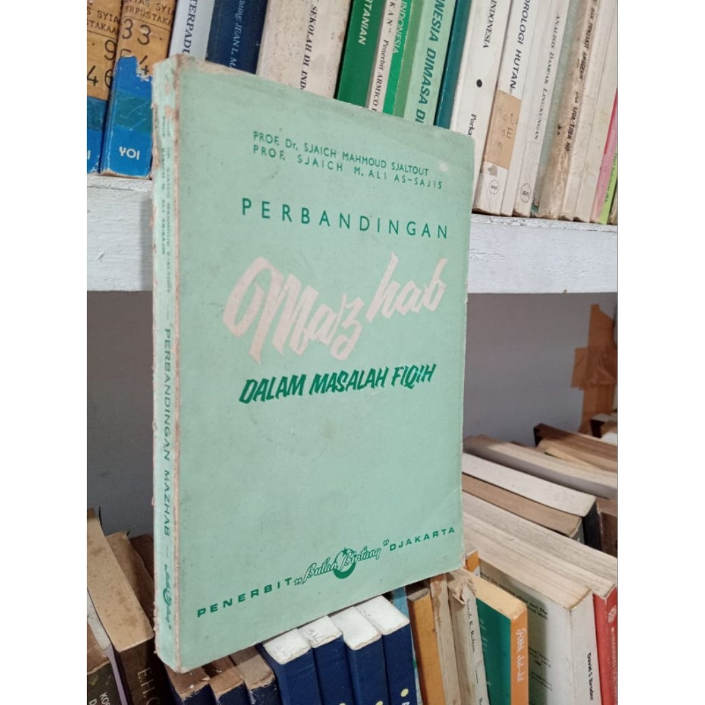 PERBANDINGAN MAZHAB DALAM MASALAH FIQIH