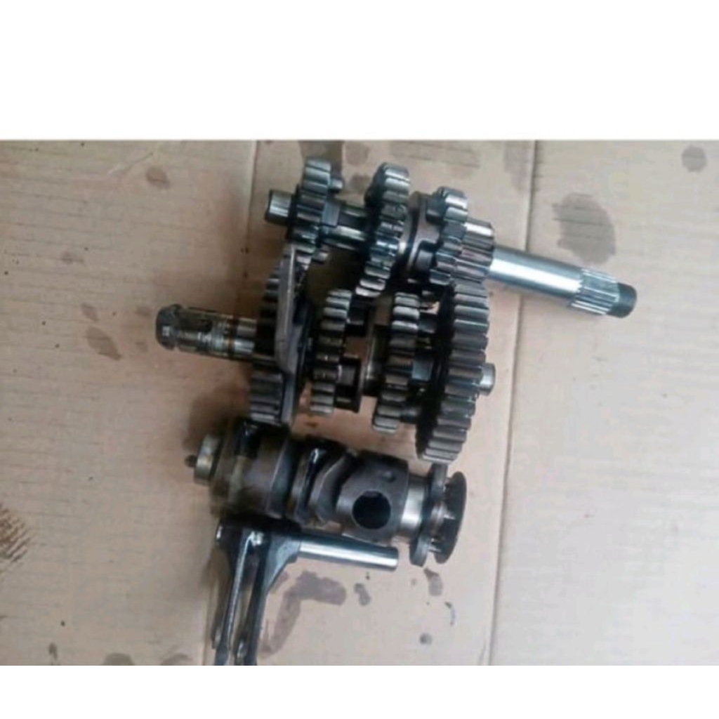 gearbox gardan Rasio transmisi Honda Supra x125 karbu kharisma 125 original
