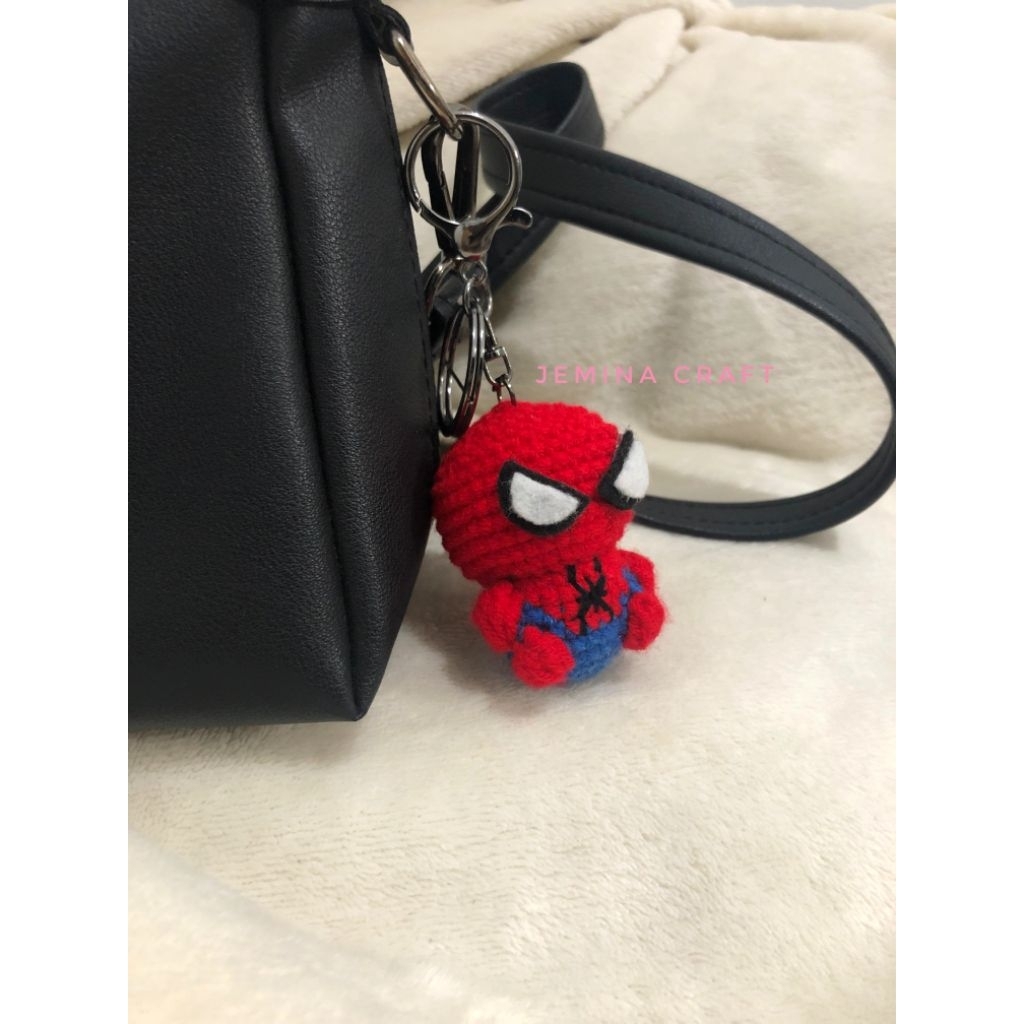 Gantungan Kunci Rajut Spiderman | Keychain Crochet Spiderman | Bagcharm | Aksesoris Tas | Souvenir |