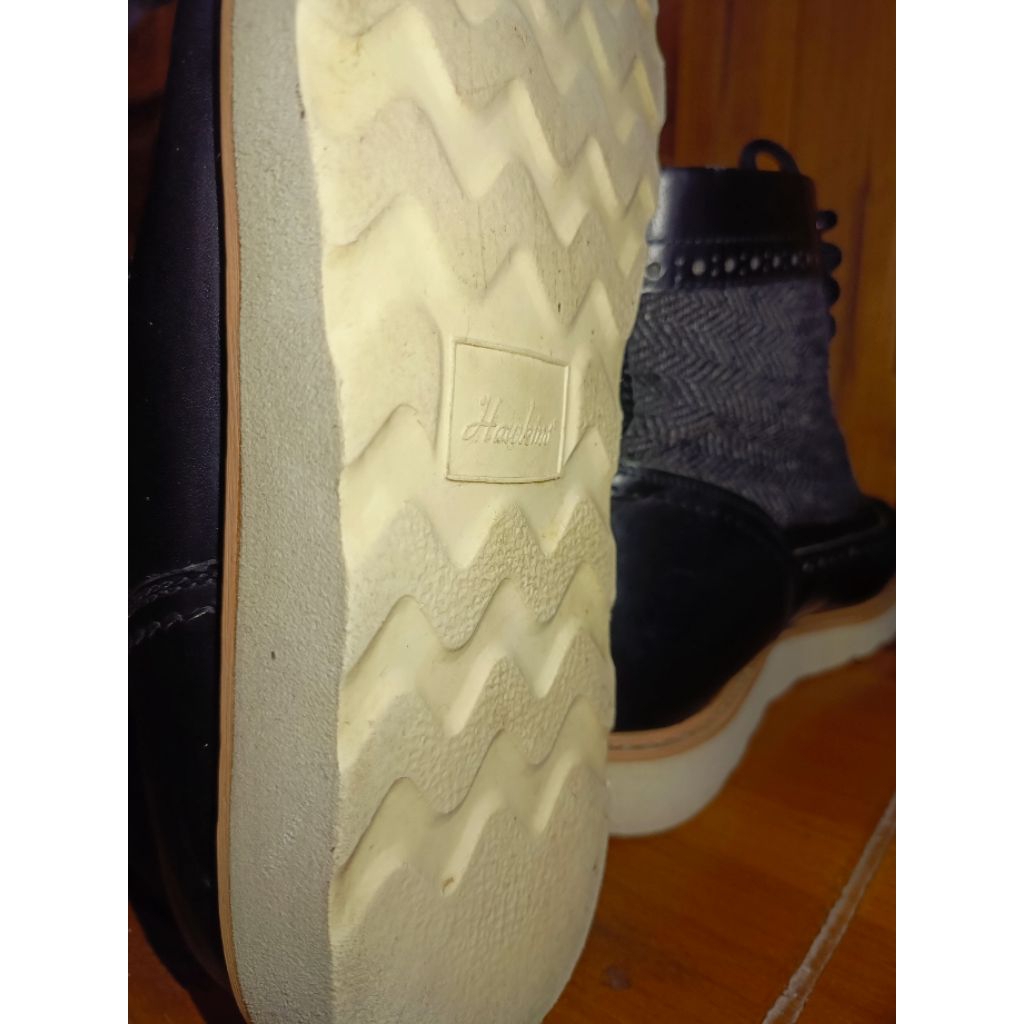 Boots Hawkins Wingtip Original