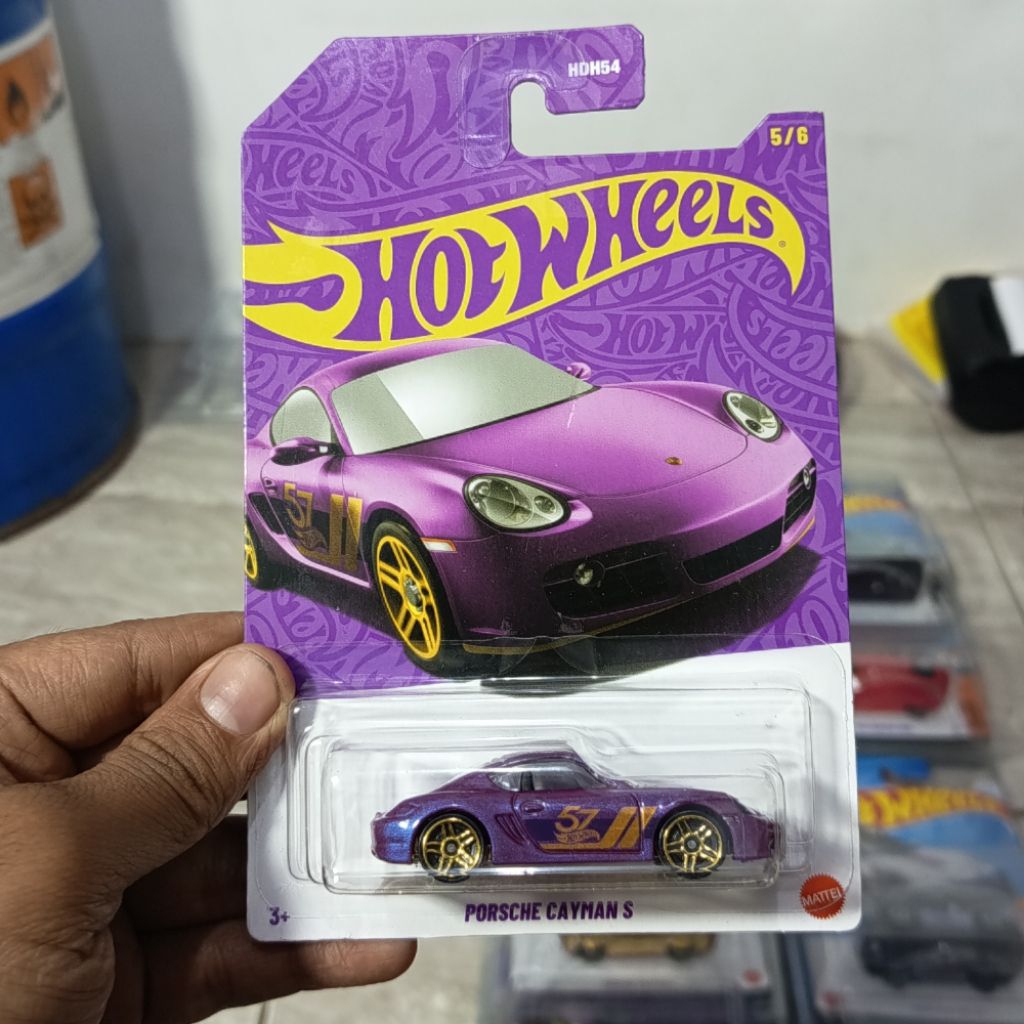 hot wheels 57 anniversary porsche cayman s