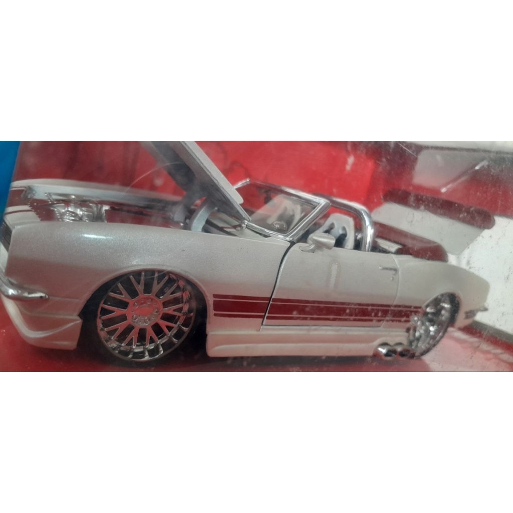 maisto 1968 chevrolet camaro ss 1:24 1/24 1 24