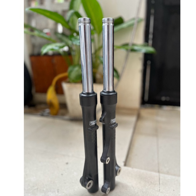 shok shock depan beat / beat esp /beat fi/vario 125 /scoopy original