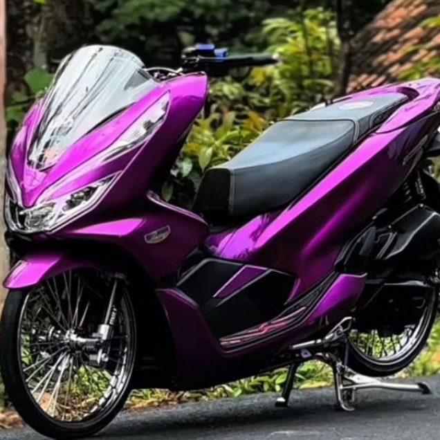 Cat PU warna QUEEN PINK MAGENTA.