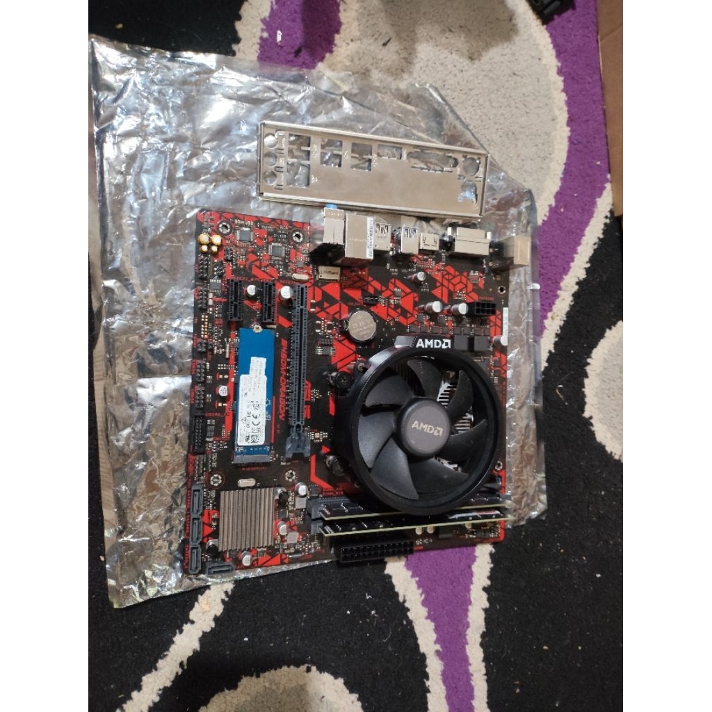 Paket ryzen 5 3400g mobo asus b450m dragon ram  2x8 16gb dd4