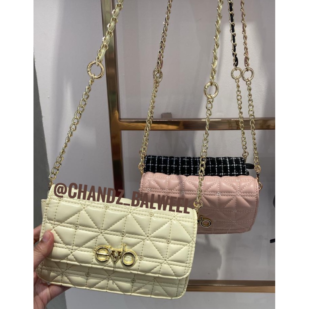 EVB NARARI TAS SELEMPANG