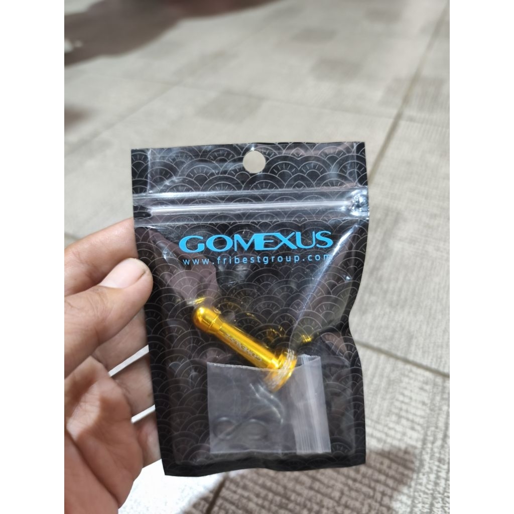 Reel Stand Gomexus