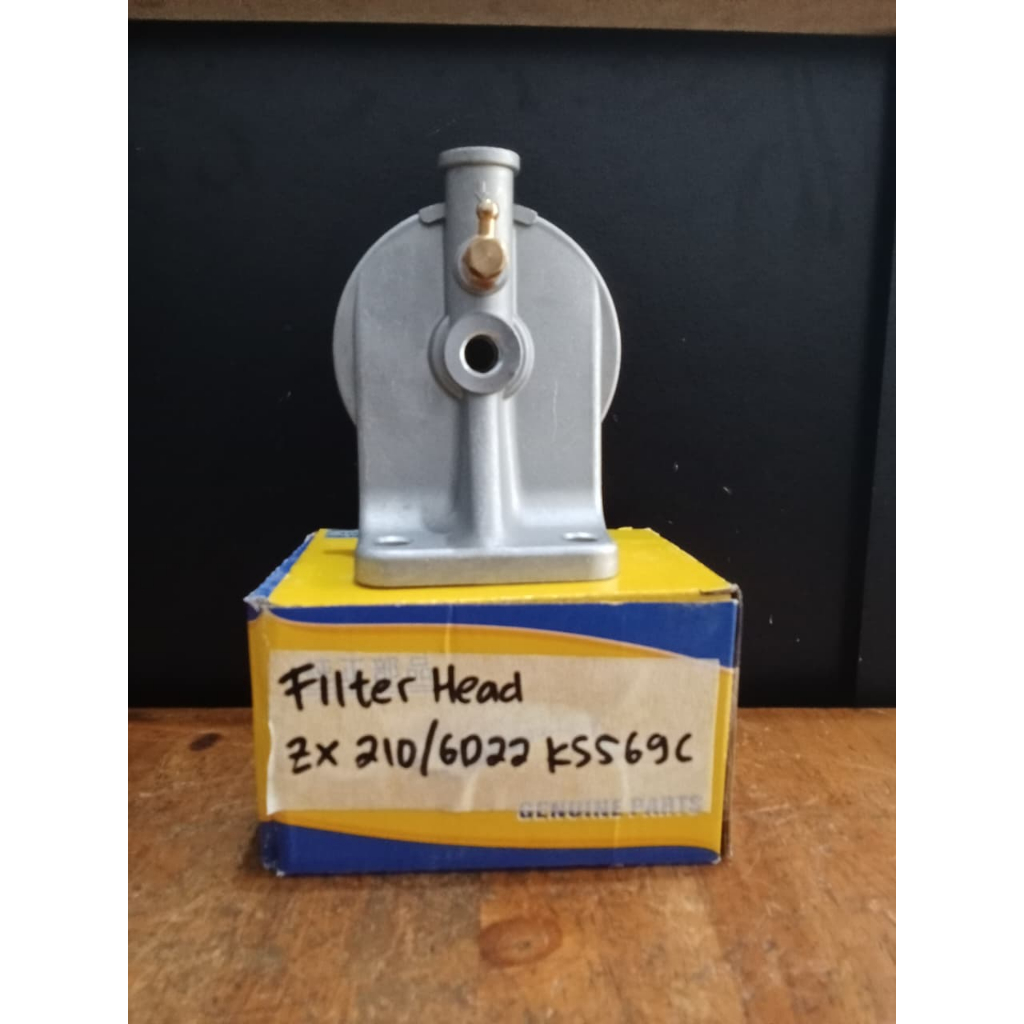 FILTER HEAD/ HAND PUMP HITACHI ZX 210 (6BG1)/6D22 KS569C/ EX 200-5 {YJ-C093-020}/ FUEL FILTER HEAD