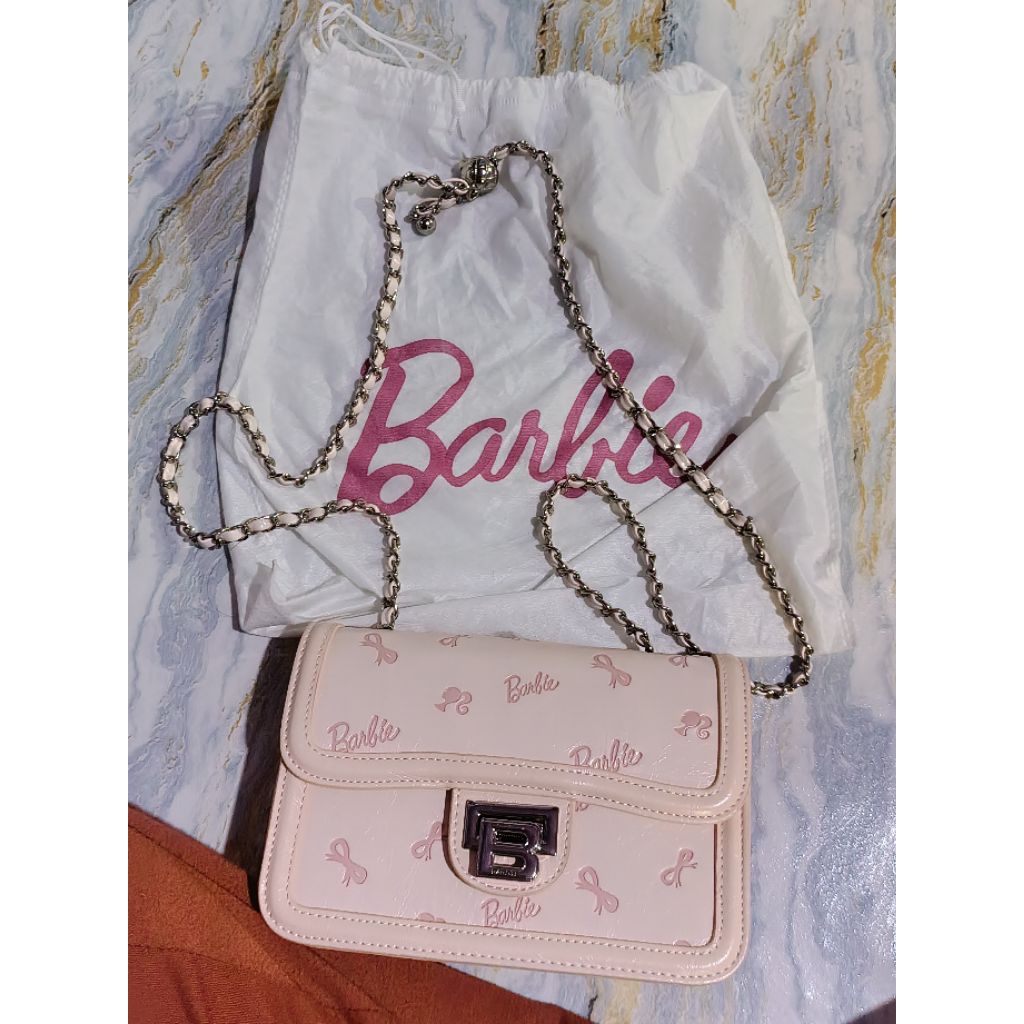 (TERMURAH) (RARE) Preloved Like New 100% Tas Selempang Pink Gemes Barbie Original (NO MINUS)