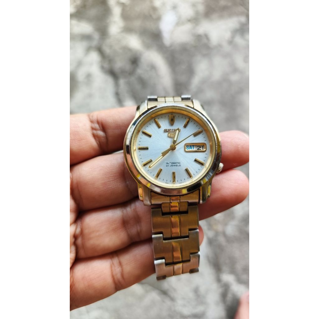 Jam Tangan Seiko 5 Original (Gold)