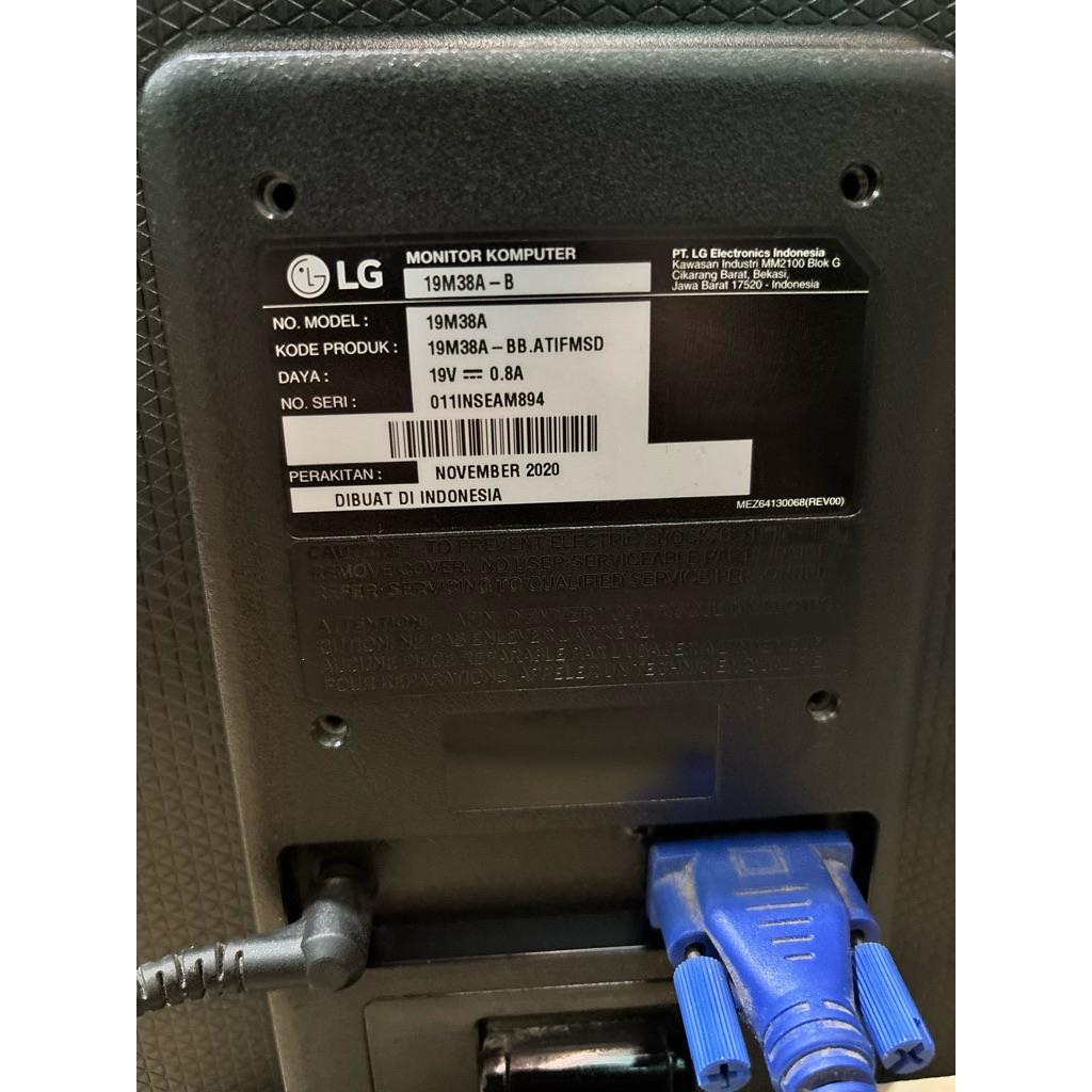 monitor LG 19”