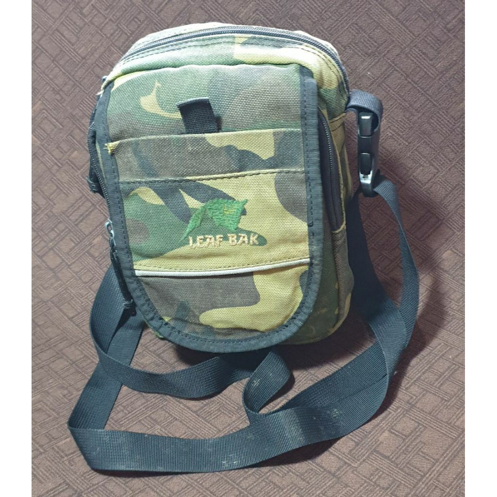 Tas Selempang Pria Sling Bag Kecil Motif Loreng Tentara Motif Army Multifungsi Serbaguna Camouflage 