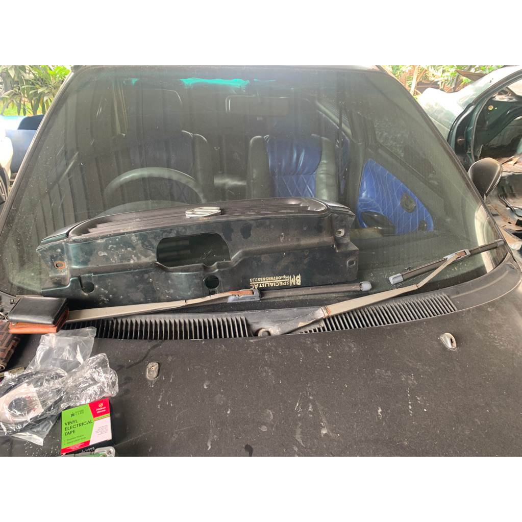 gagang wiper second original baleno