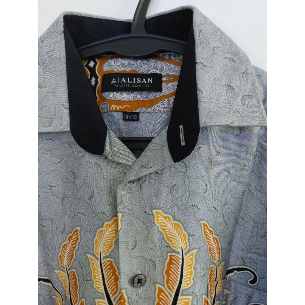 [Detail Lihat Video] PRELOVED BAJU KEMEJA BATIK KONDANGAN ACARA FORMAL LENGAN PANJANG PRIA by ALISAN