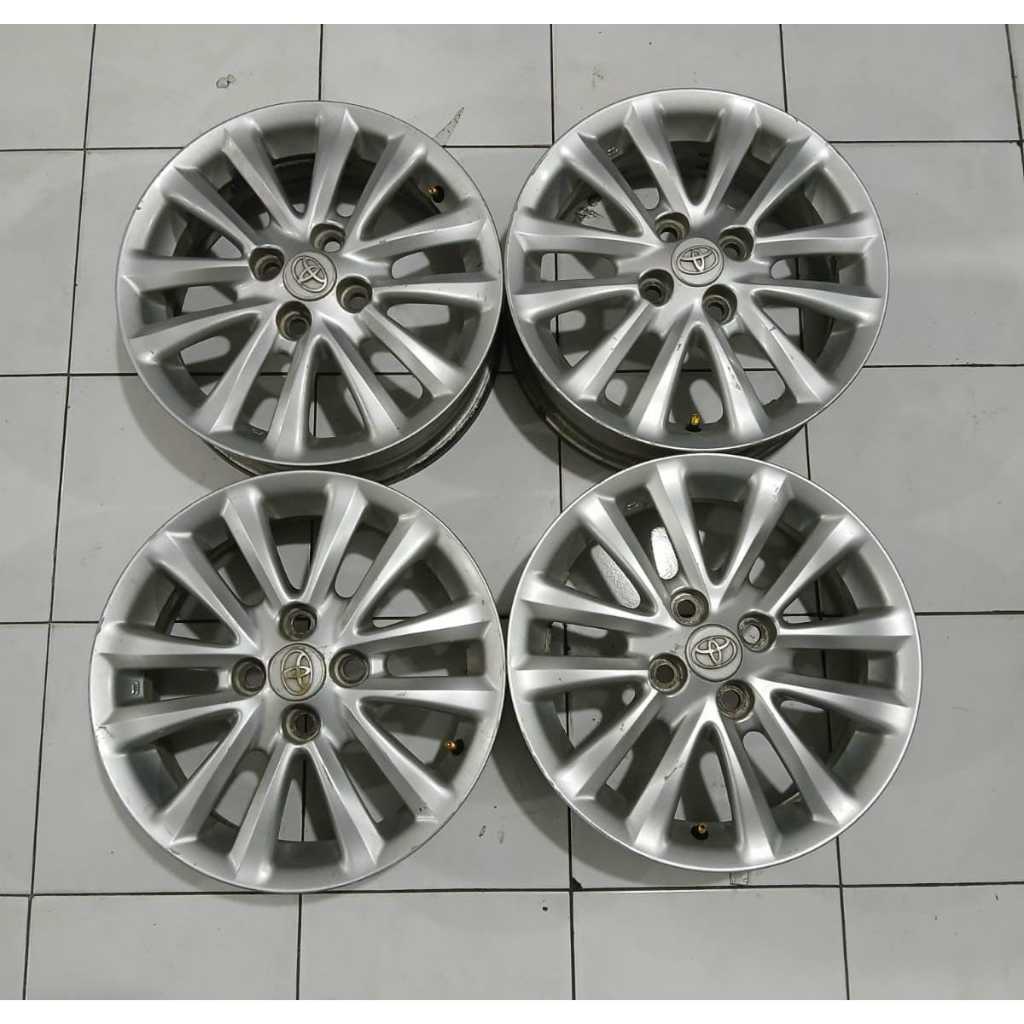 VELG MOBIL SECOND ETIOS RING 15 PCD 4X100 ORIGINAL TOYOTA