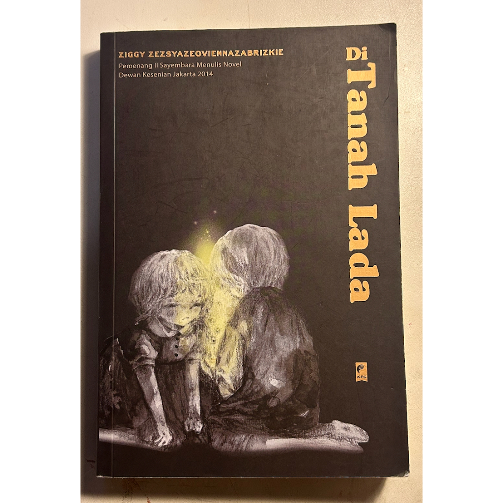 BUKU PRELOVED - Di Tanah Lada Ziggy Zezsyazeoviennazabrizkie
