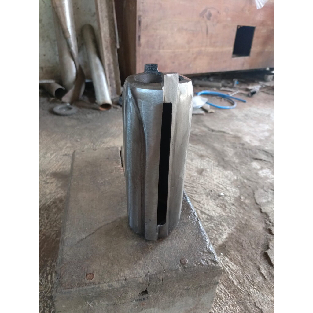 Milling N50 bahan baja cor