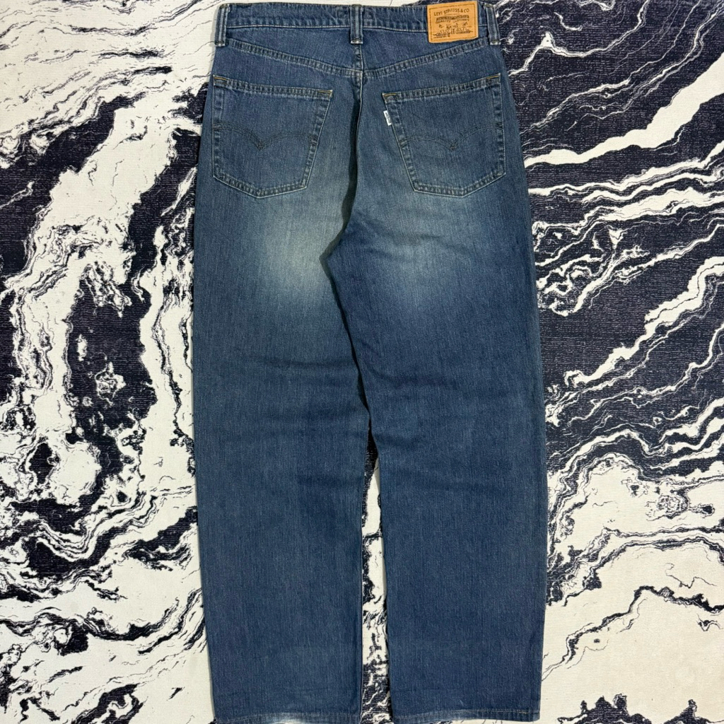 Vintage levis 517 loose fit J22 button jeans