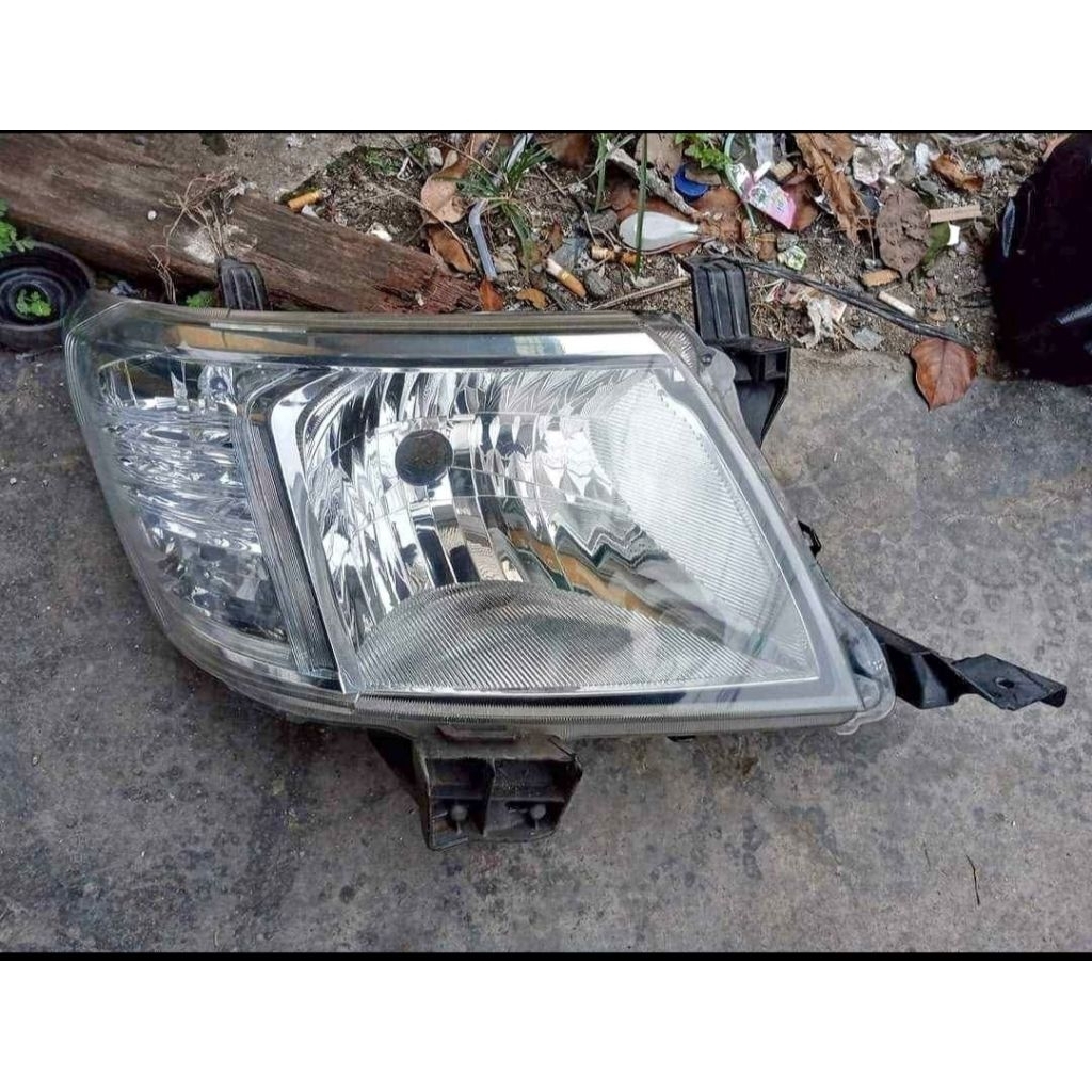 Headlamp Lampu Depan Toyota Hilux 2012 2013 2014 Original