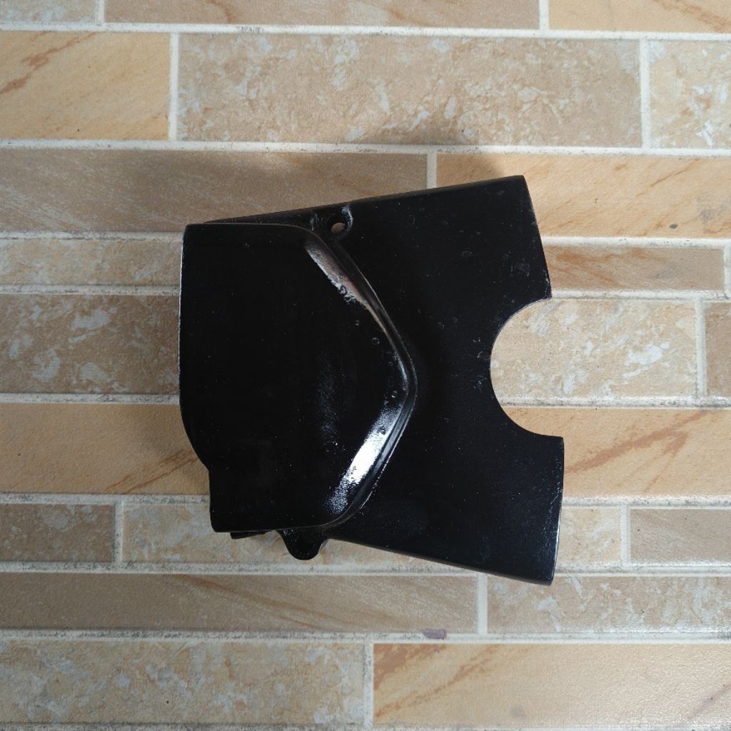 tutup gir depan motor Grand honda astrea bekas original AHM