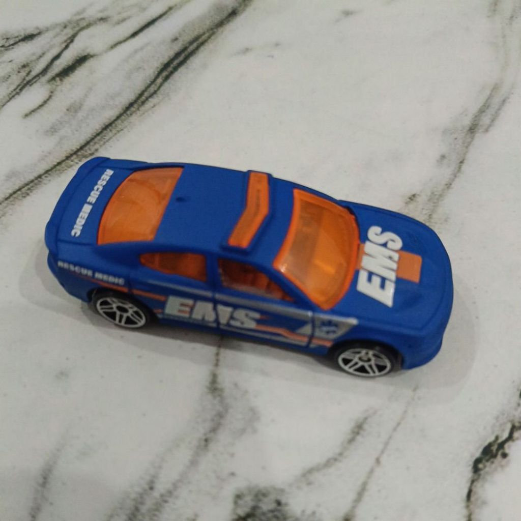 Hot wheels loose 15 Dodge Charger SRT