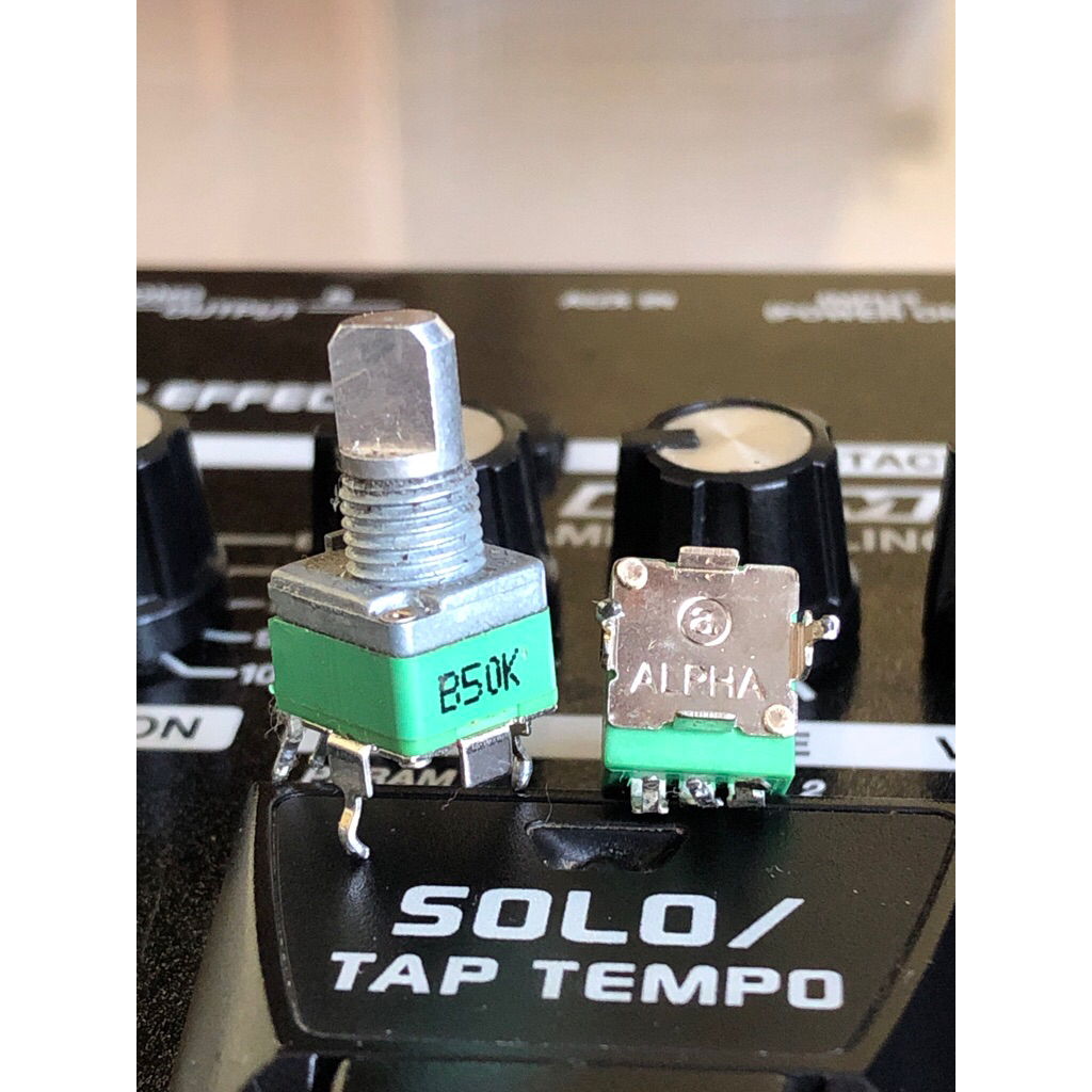 Potensio Efek Gitar B50K 5 Pin BOSS GT-5/6/8 & ME-25/50/70/80 Original Premium