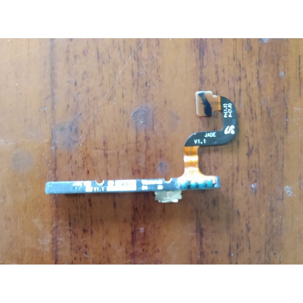 konektor flexible batre soket flexible batre Samsung j7 plus 100% original copotan EB-BJ731ABE