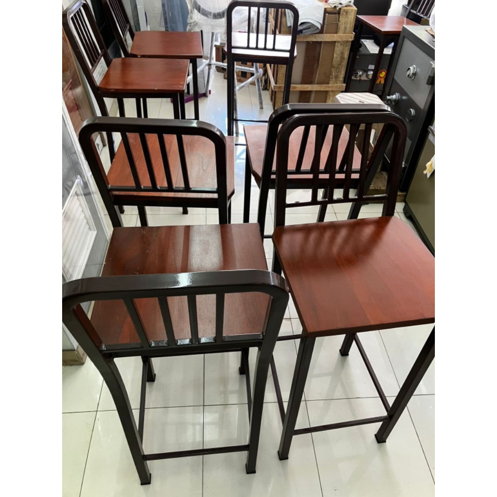 Kursi Kayu Tinggi Terapi Kaki