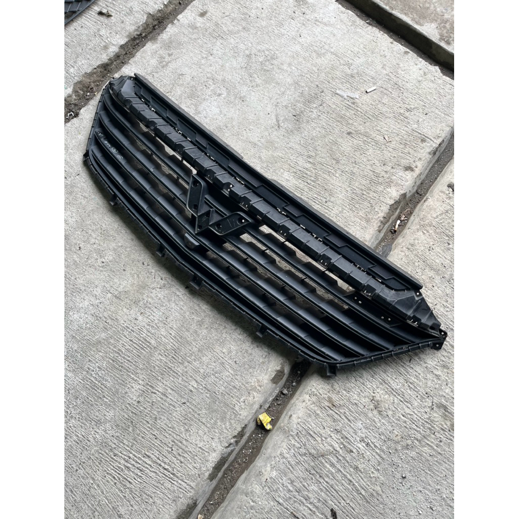 GRILL WULING ALMAZ RS 2021 2022 2023 ORIGINAL