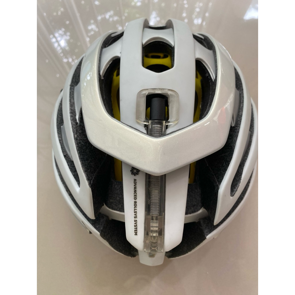 Lazer Helm Sepeda