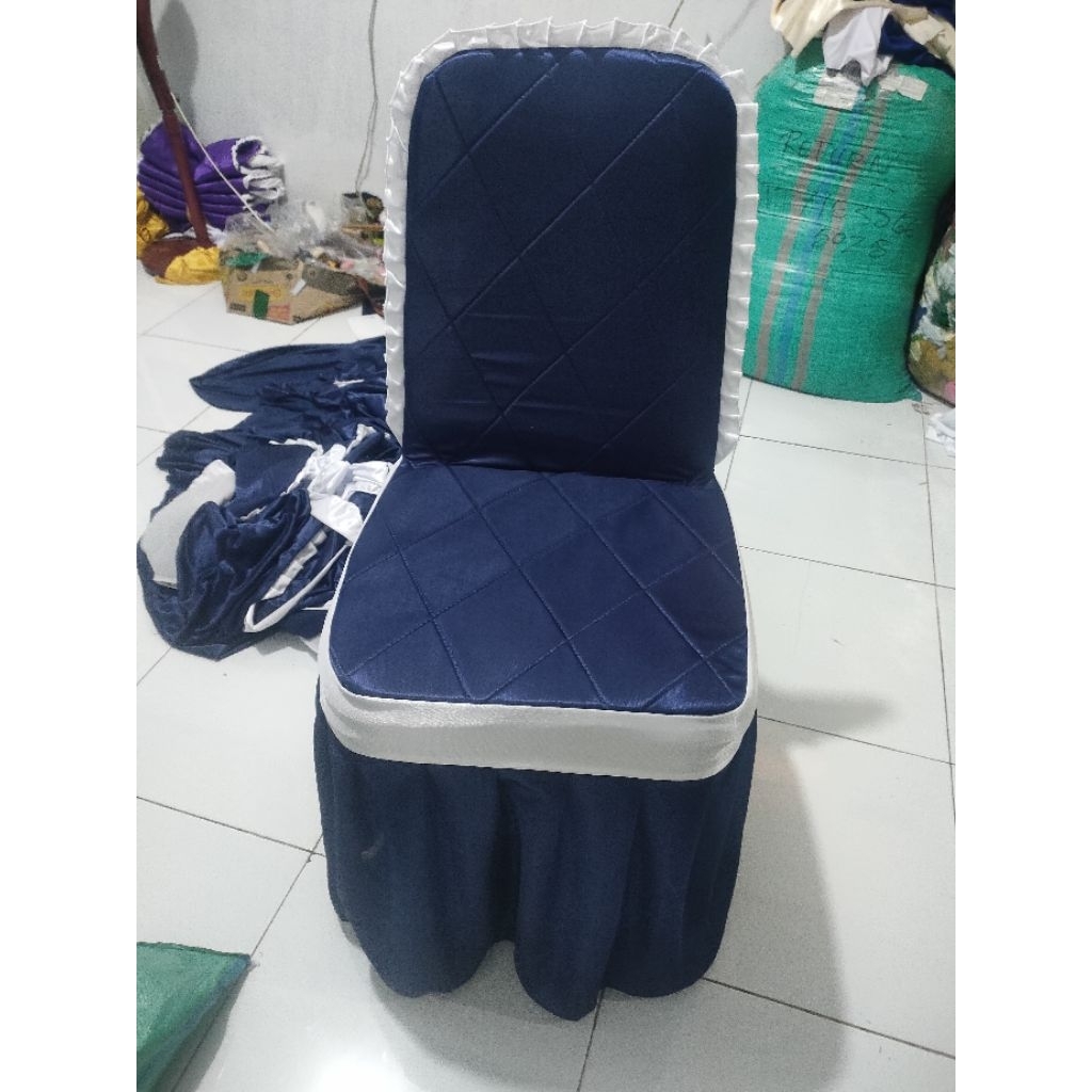 sarung kursi Futura rempel/slop kursi futura