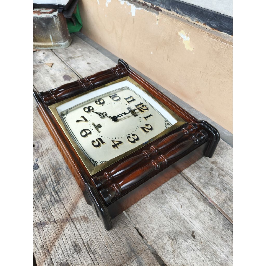 Jam Dinding Citizen Melodi