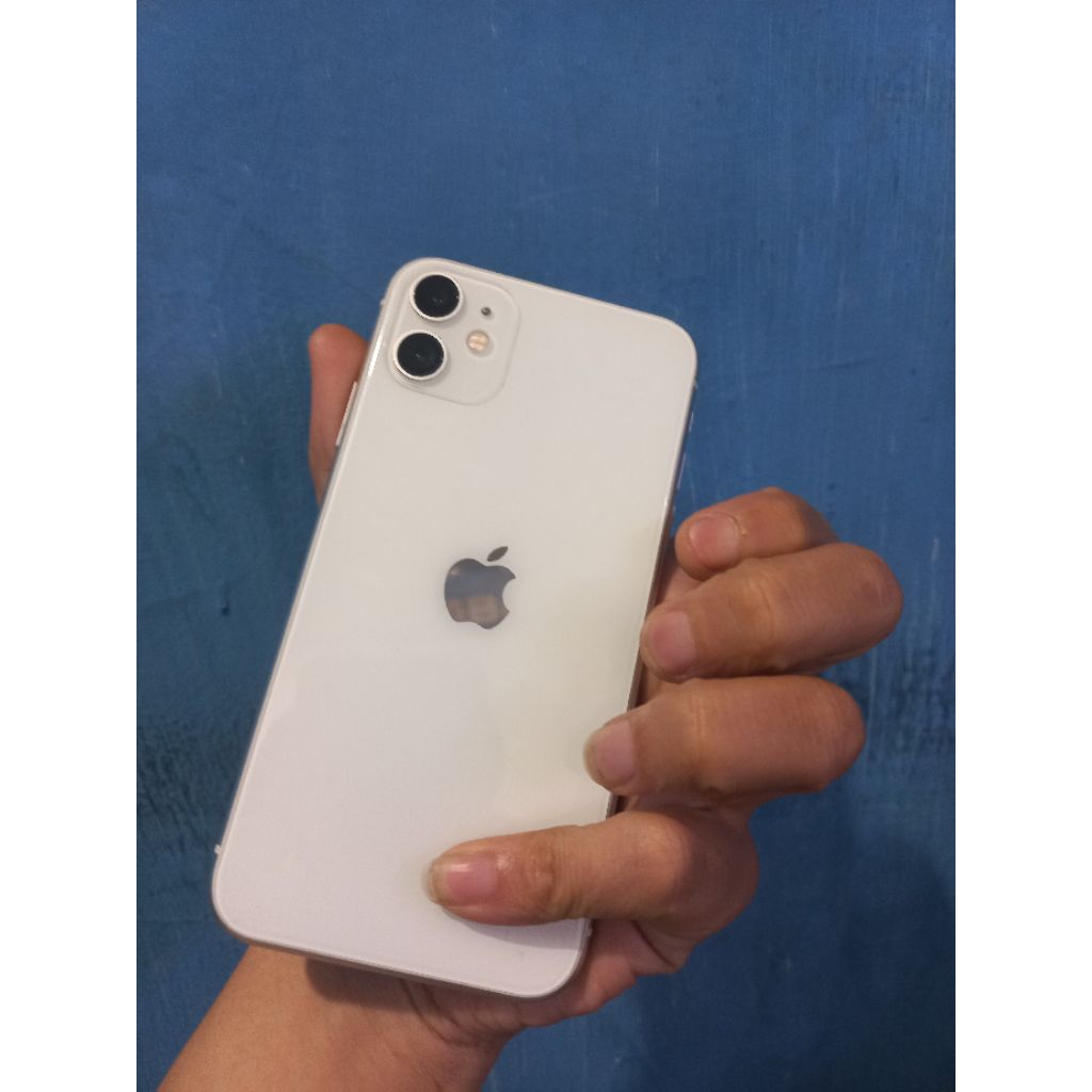 iphone 11 64 gb mesin matot lcd batre kamera bonus gambling