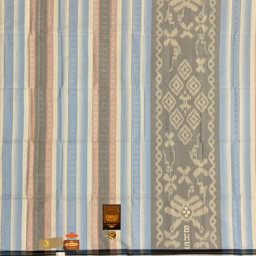 SARUNG BHS EXCELLENT BRONZE MOTIF GBE PUTIH BIRU