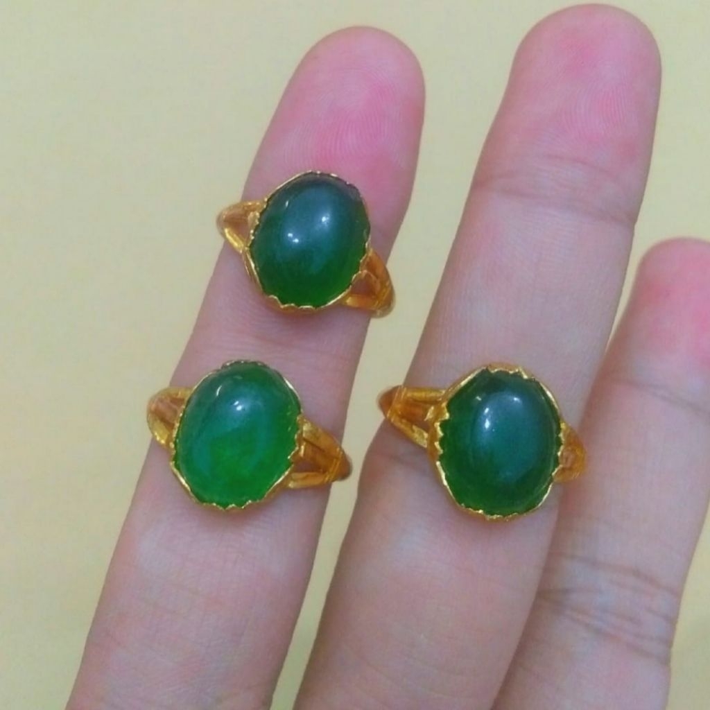 cincin lapis kristal batu hijau