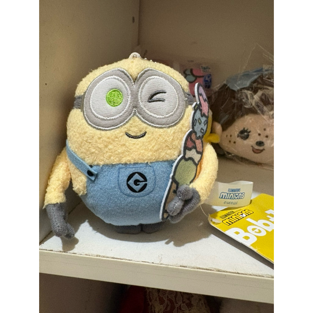 Bob Minion Ice Cream Keychain ( Gantungan Kunci ) New