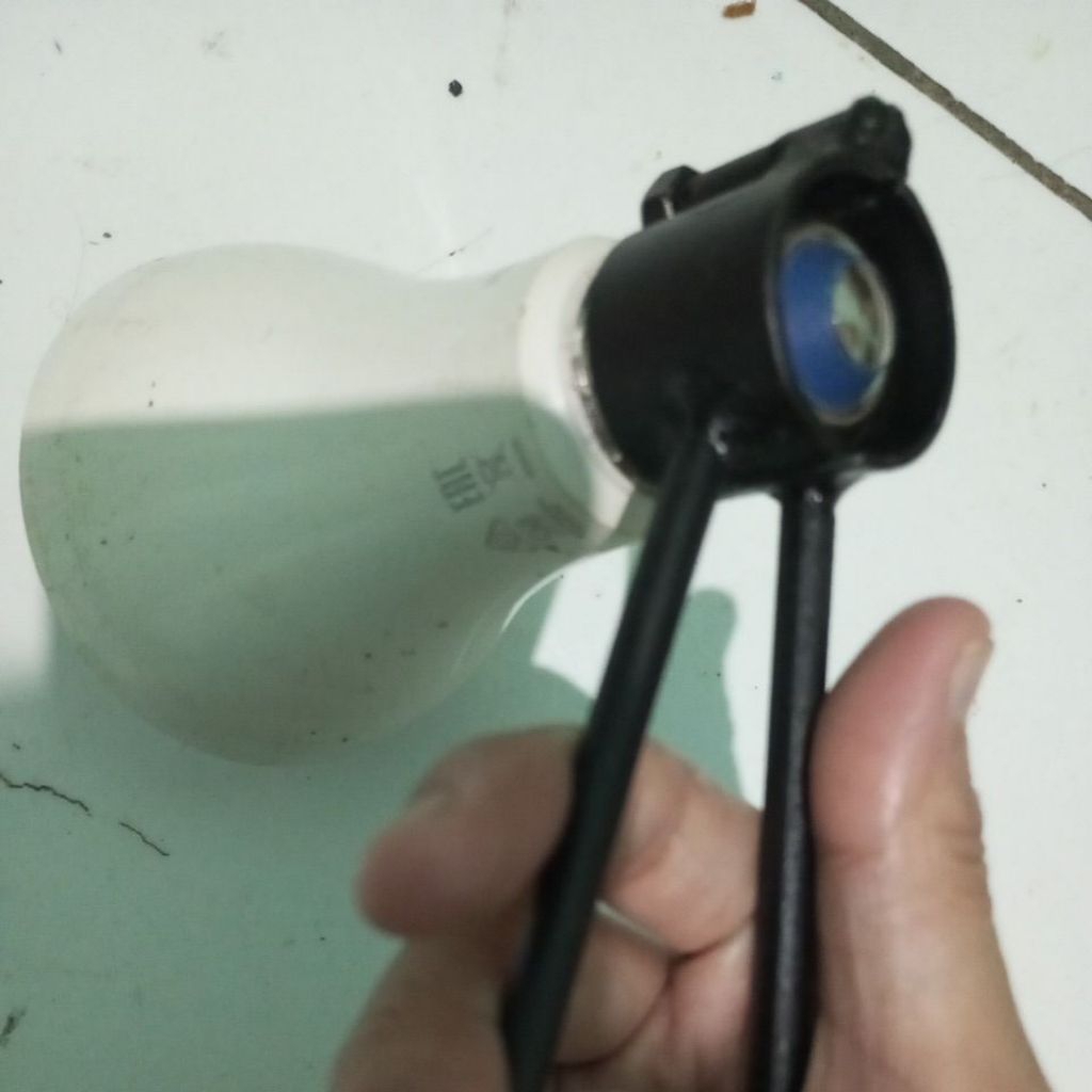 PROMO berkualitas Tang Pembuka Drat Lampu E27 Standard