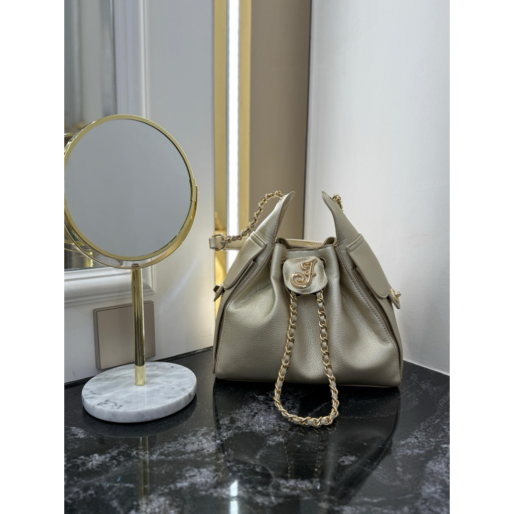 Amora bag by jingga scraves