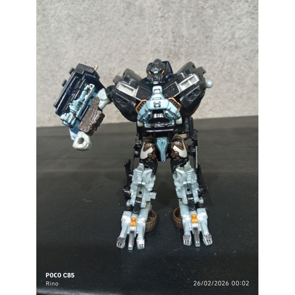 junk ironhide hasbro tomy