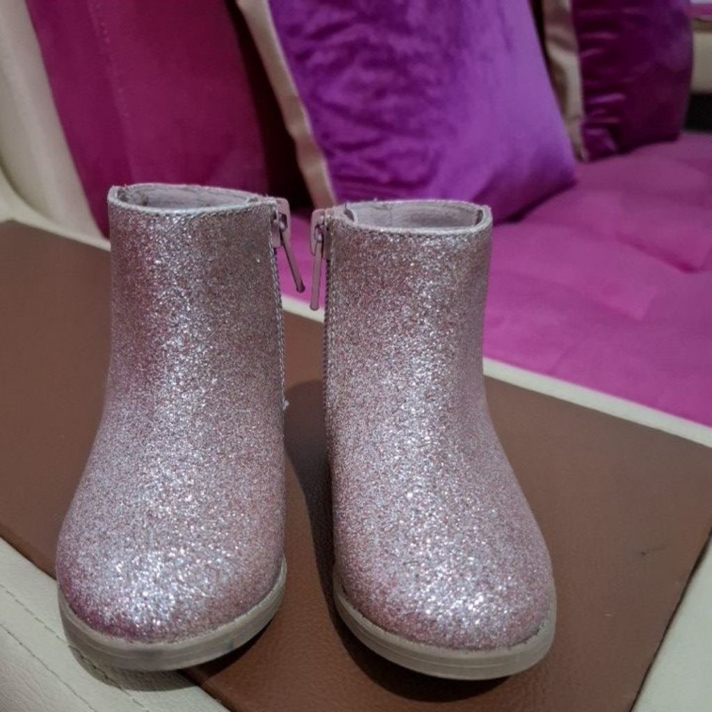 Preloved Sepatu Anak Boots Payless