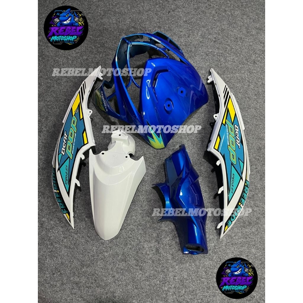 Cover full body halus Honda Beat pop warna biru putih plus striping