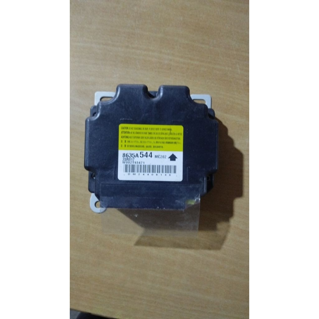 modul airbag srs pajero 8635A544 original