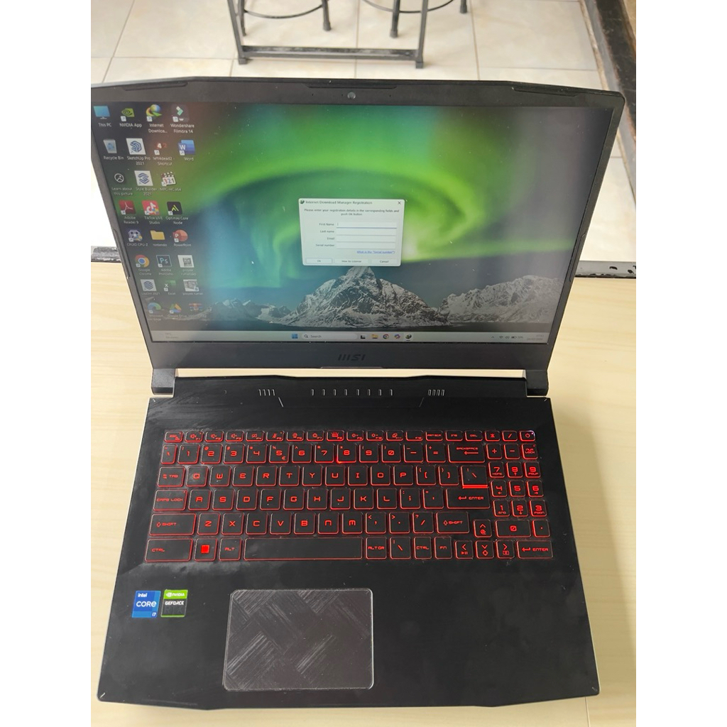MSi Katana gf66 11uc RTX 3050 9gb intel i7 ssd 1tb