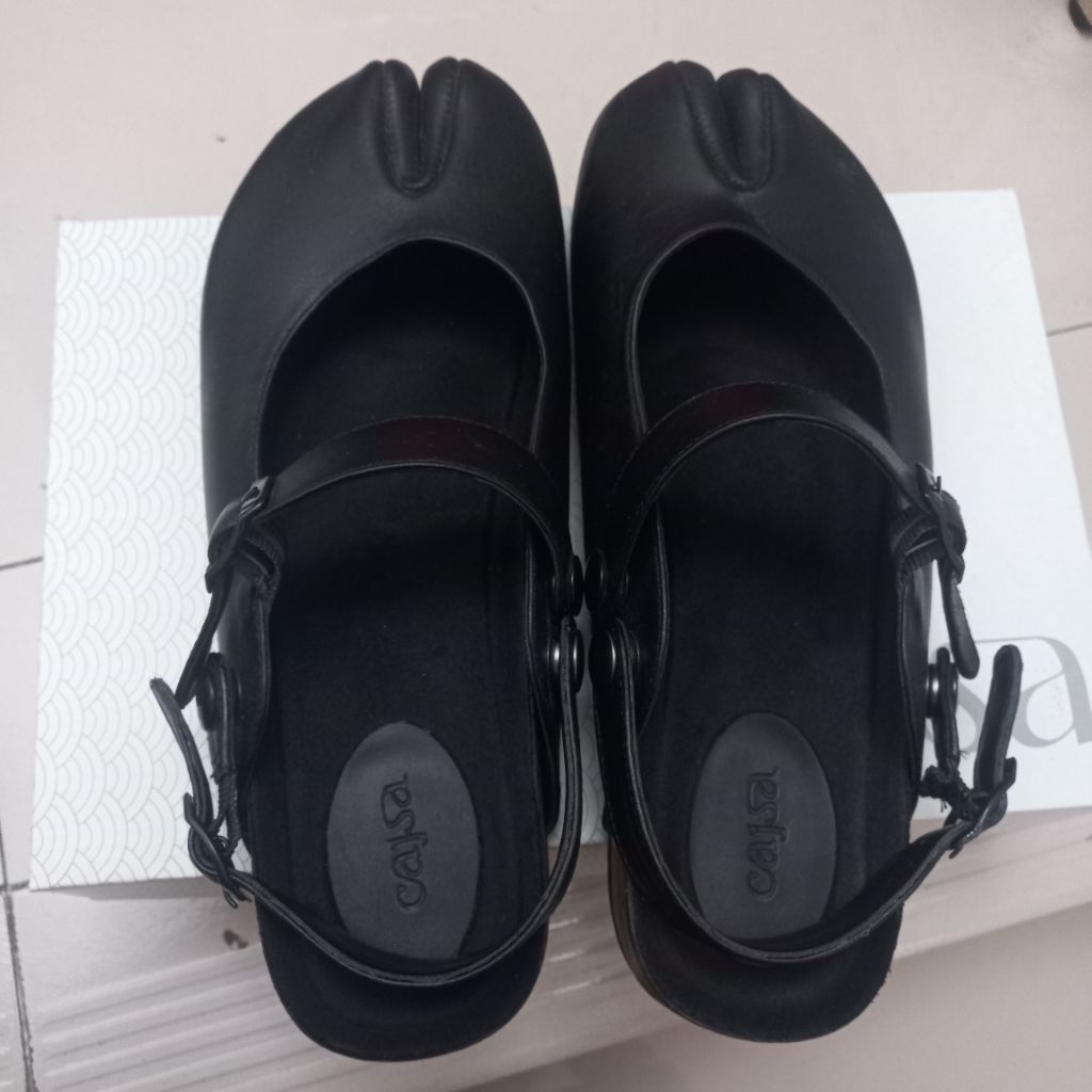 Preloved Cajsa Ken Black size 39