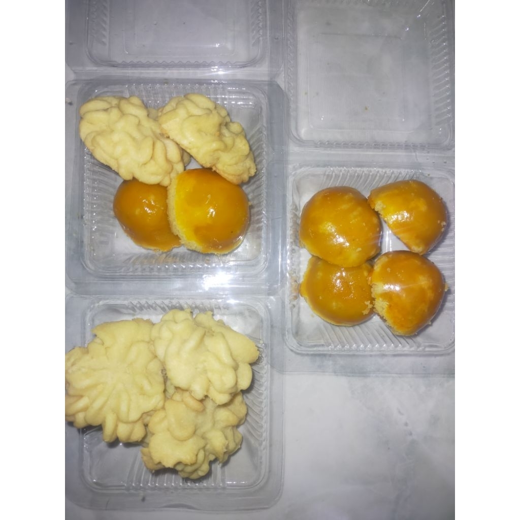 [SAMPEL] Nastar + Mawar Roombutter Hollman & Anchor