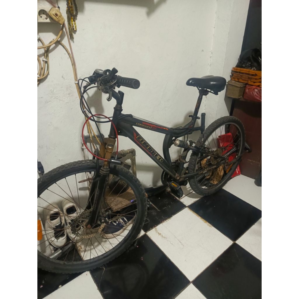 SEPEDA MTB FULLSUS 26 UNITED XC F5