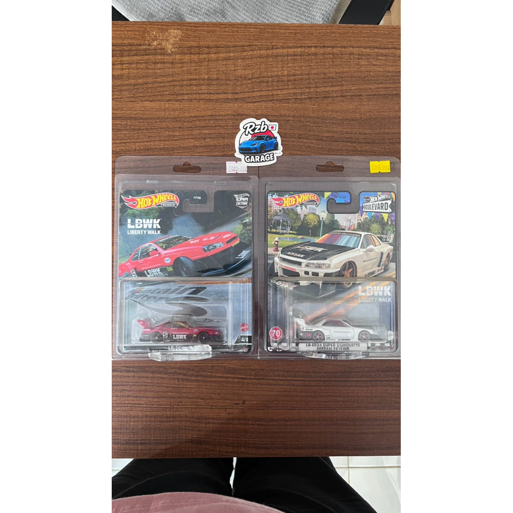 Hot Wheels ER34 LBWK Merah & Putih
