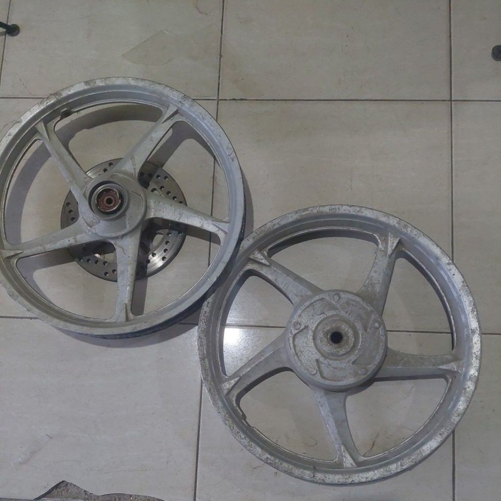 velg enkei nouvo z